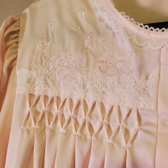 NEW - Never Been Worn - Miss Elaine housecoat - Super soft - Light Pink XL - Picture 5 of 7